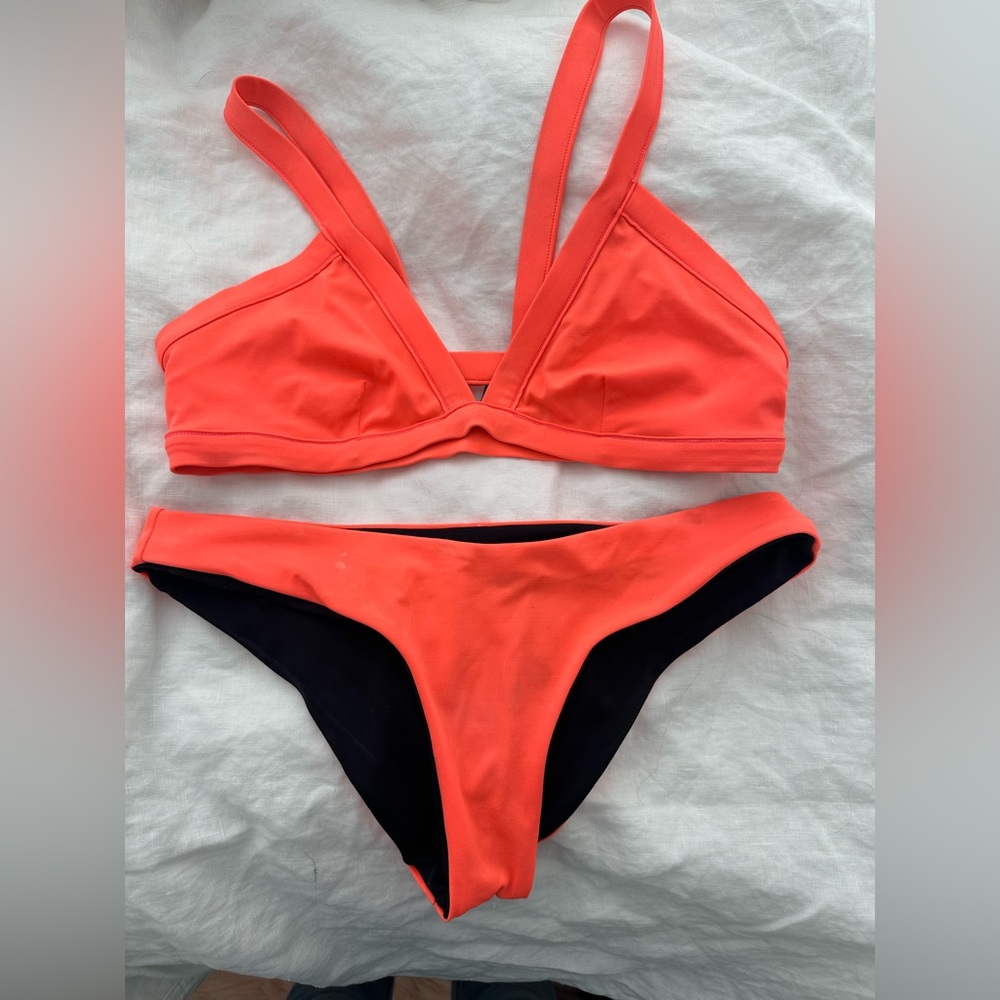 Coral rip curl bathing suit never worn